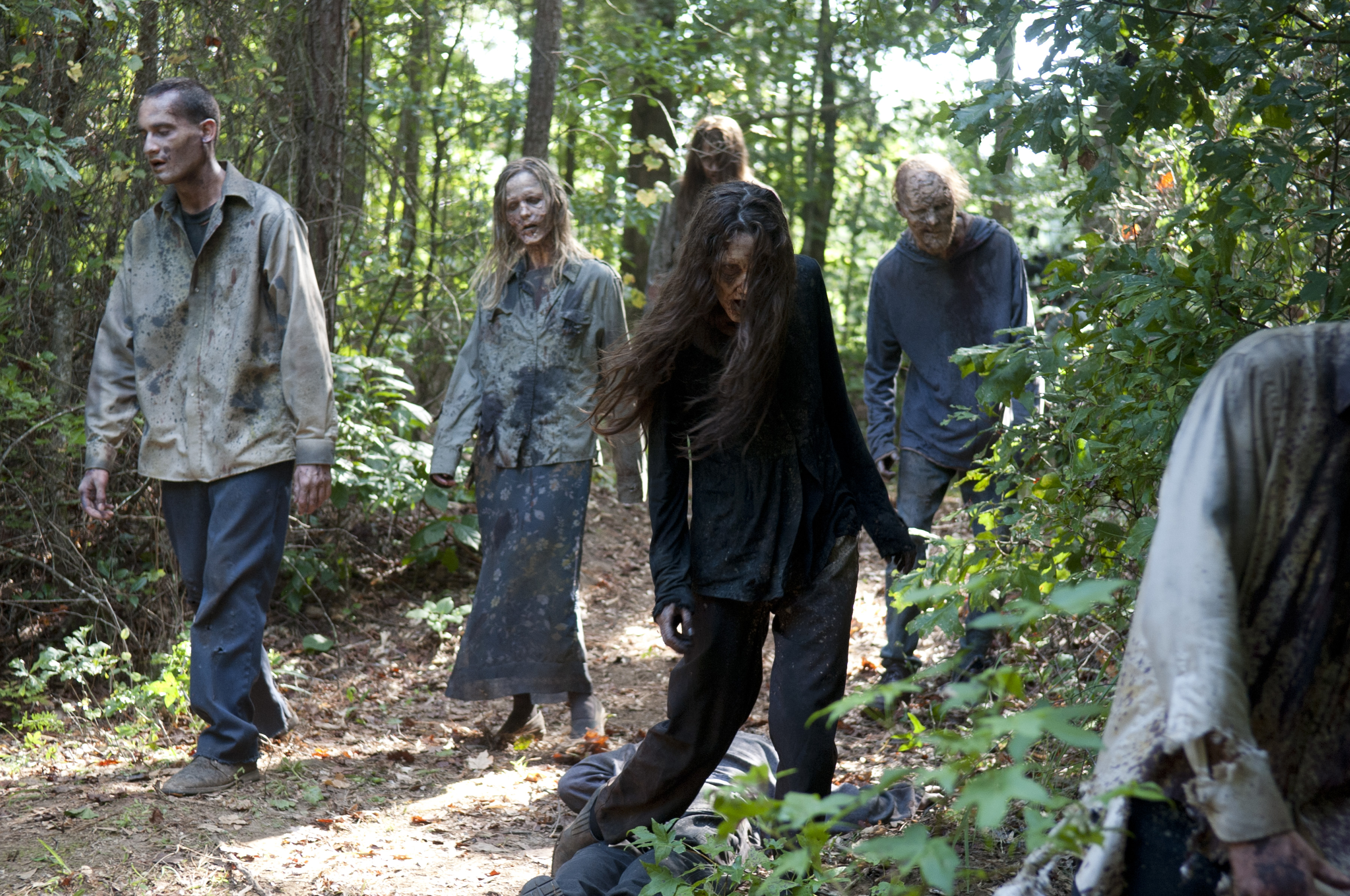walking dead season 4 episode 10 inmates zombies - Huge Potential Spoilers: Rumor of a Major Character Death