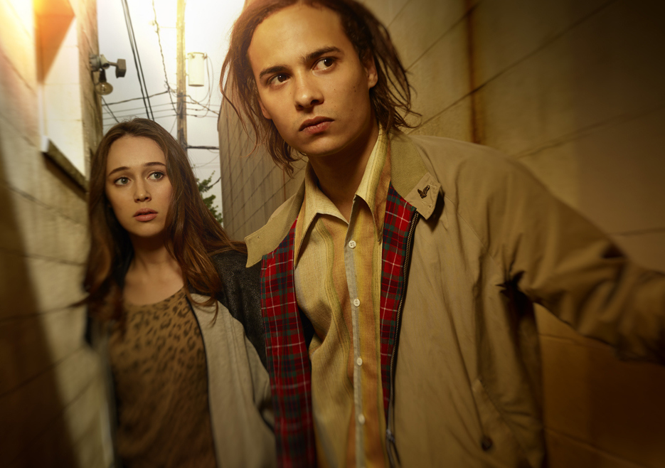 Watch Fear The Walking Dead’s Opening Sequence