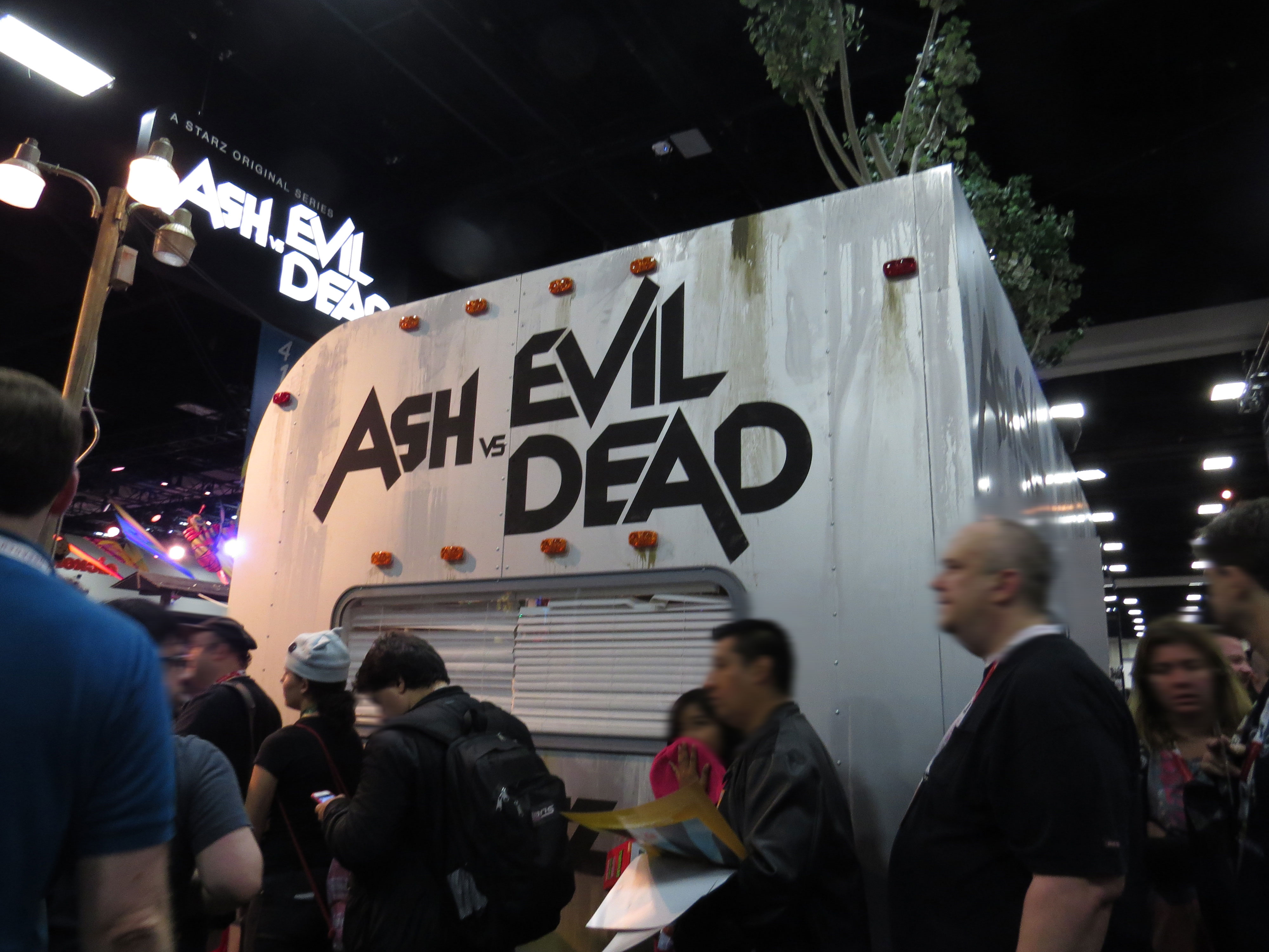 SDCC2015: Trailer And Premiere Date Revealed For “Ash Vs Evil Dead”